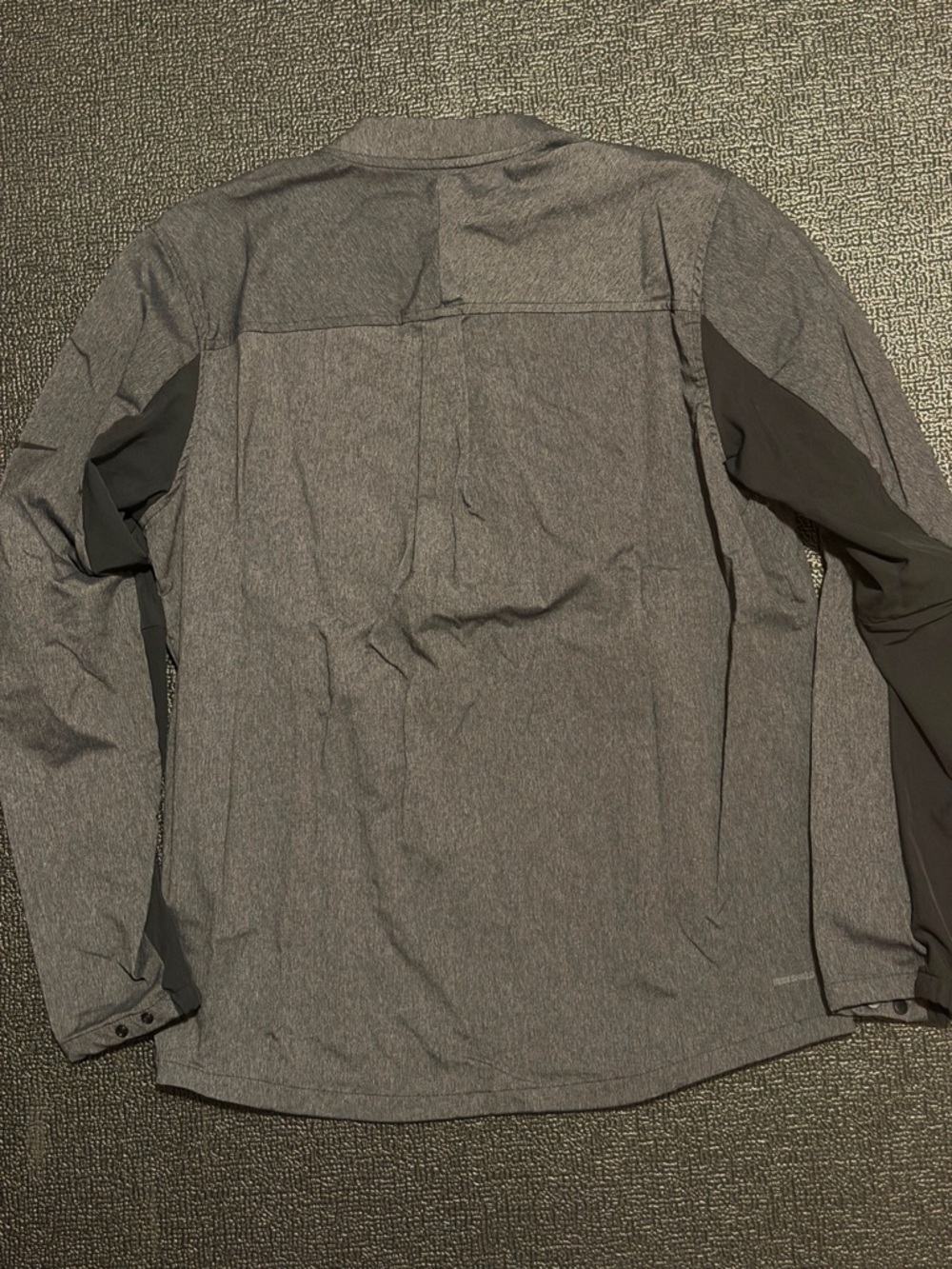 Nike running shell - Picture 2 of 3